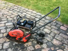 Pladevibrator Chicago Pneumatic MV90 (94kg) til leje - Bygge-og anlægsmaskiner | Lejbrugt.dk