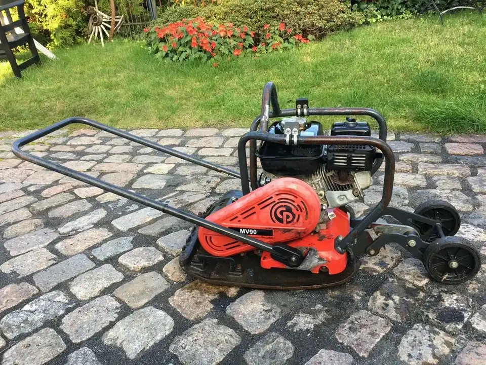 Pladevibrator Chicago Pneumatic MV90 (94kg) billede 5 - Bygge-og anlægsmaskiner | Lejbrugt.dk