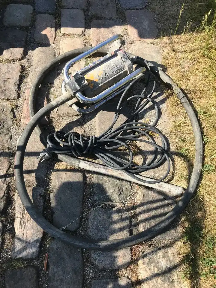Stavvibrator Dynapac billede 5 - Bygge-og anlægsmaskiner | Lejbrugt.dk